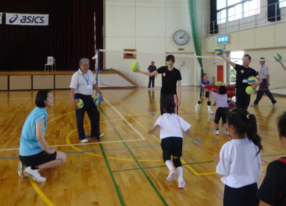 静岡県にて大山加奈さんを講師にバレーボール教室を開催　JVA・ゴールドプラン