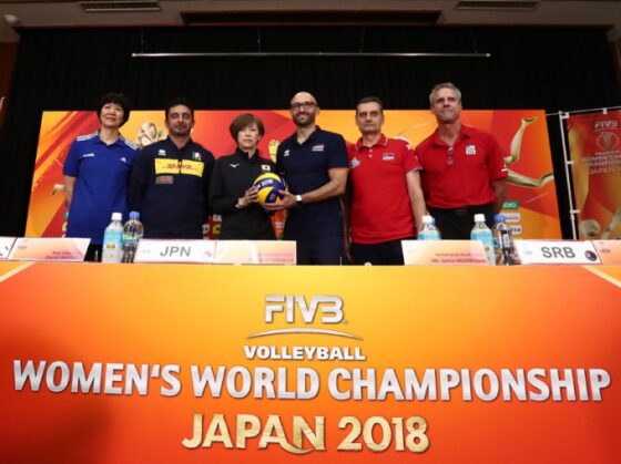 世界トップ6の監督が第3次ラウンド前日会見　女子世界選手権