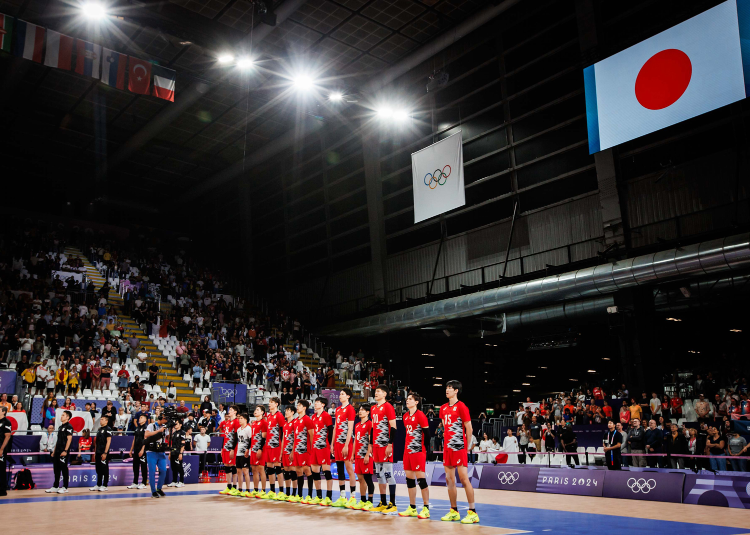 パリ2024オリンピックが開幕　男子日本代表チームはフルセットでドイツとの初戦を落とす